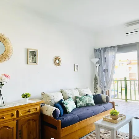 Empuria Sur Les Canaux Apartamento *